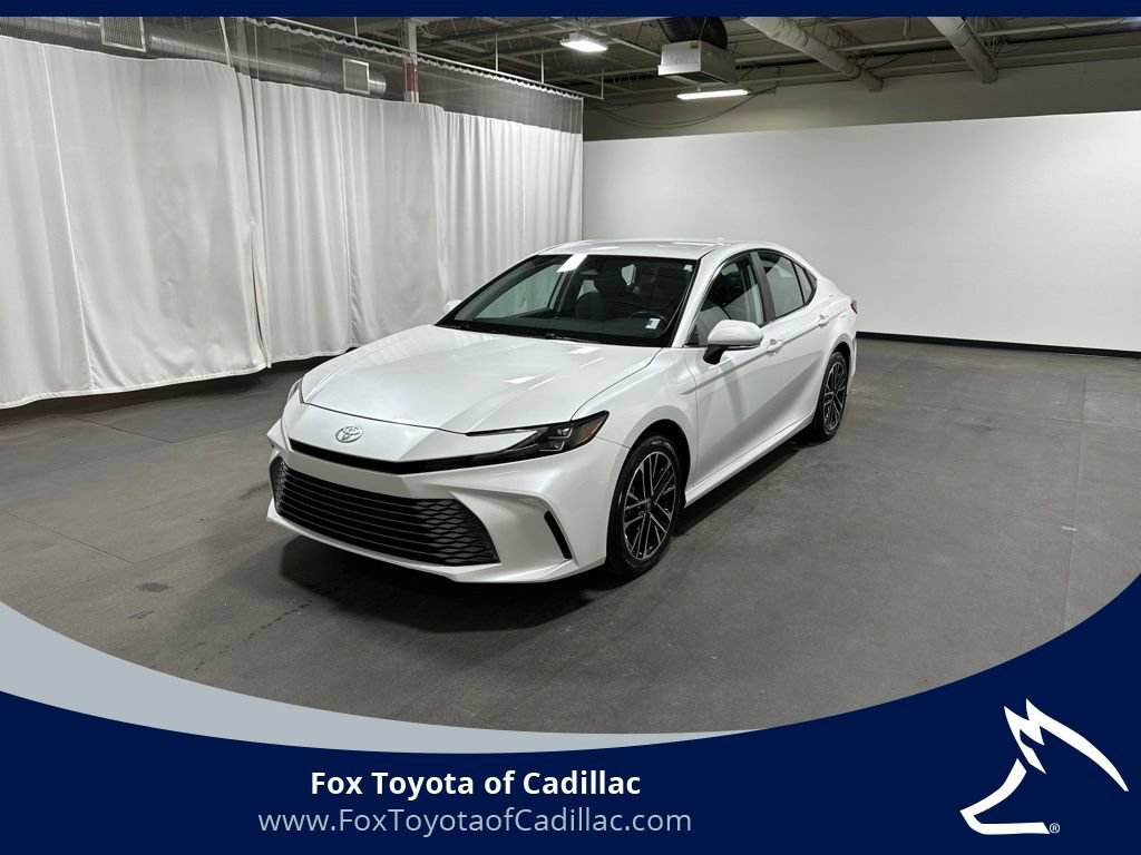 2025 Toyota Camry XLE Sedan