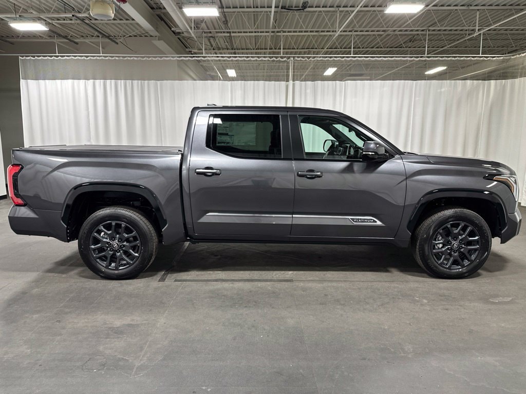 New 2026 Toyota Tundra Platinum PLATINUM CREWMAX 5.5