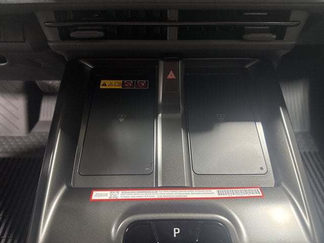 2026 Toyota bZ XLE - Photo 27