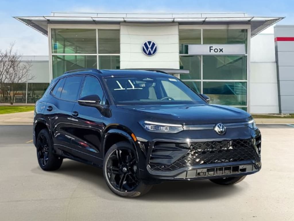 New 2026 Volkswagen Tiguan SE R-Line Black SUV