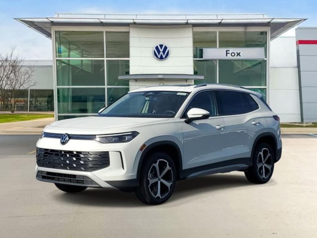 New 2026 Volkswagen Tiguan SE SUV