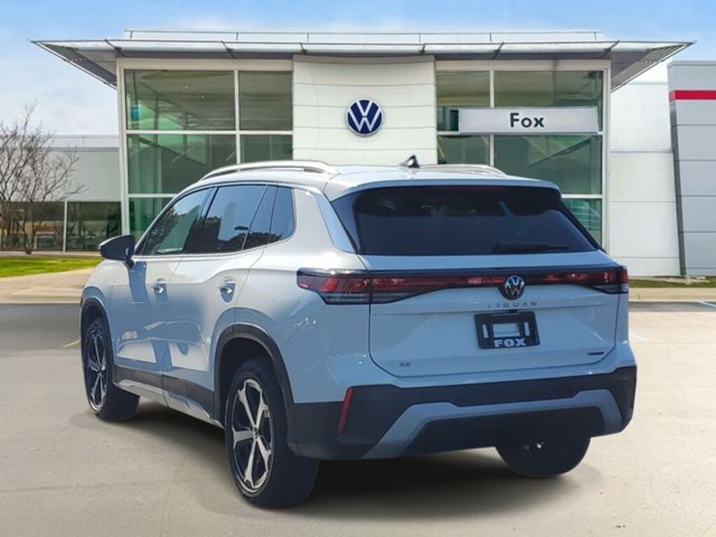 New 2026 Volkswagen Tiguan SE SUV