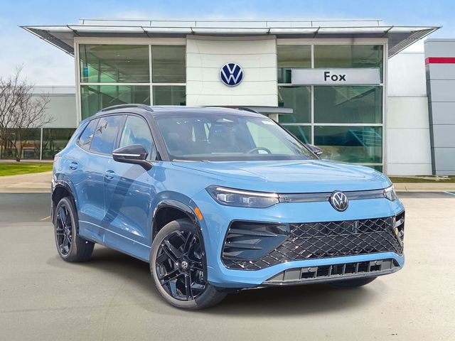 New 2026 Volkswagen Tiguan SE R-Line Black SUV