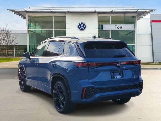 New 2026 Volkswagen Tiguan SE R-Line Black SUV