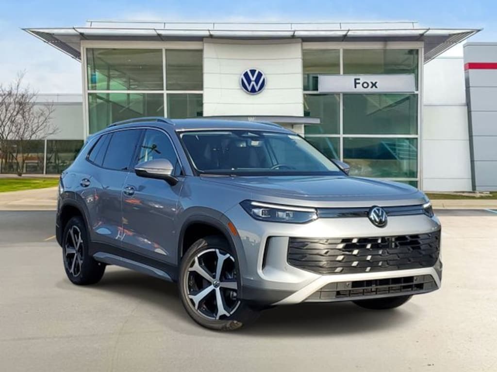 New 2026 Volkswagen Tiguan SE SUV