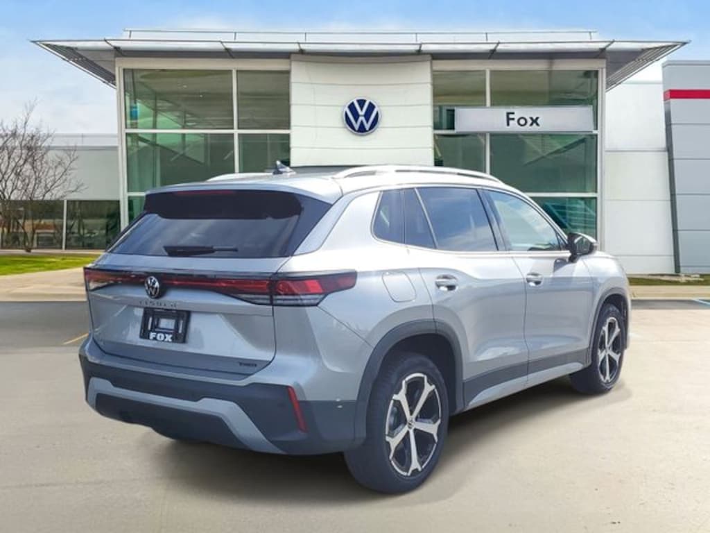 New 2026 Volkswagen Tiguan SE SUV