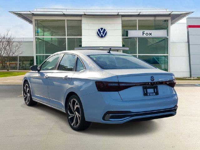 New 2027 Volkswagen Jetta 1.5T SEL Sedan