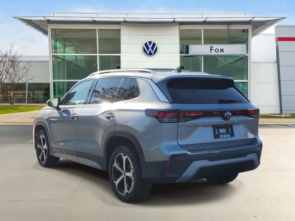 New 2026 Volkswagen Tiguan SE SUV