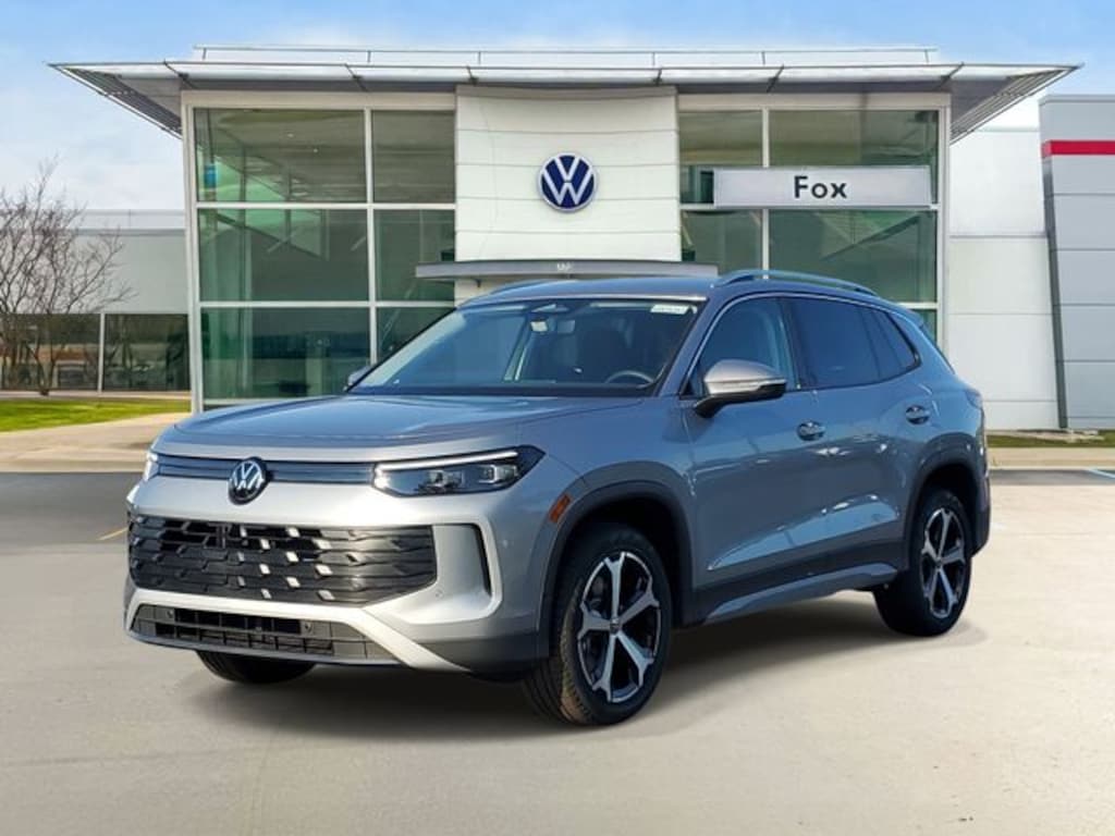 New 2026 Volkswagen Tiguan SE SUV