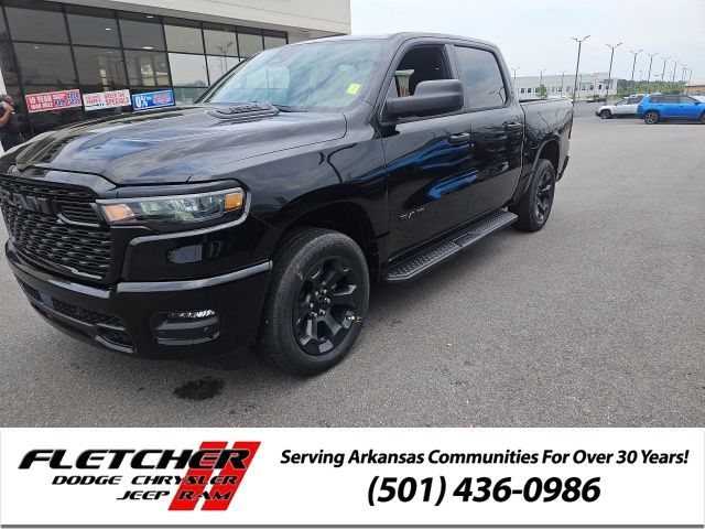 New 2026 Ram 1500 EXPRESS CREW CAB 4X4 5'7 BOX Pickup