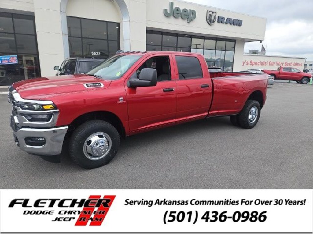 New 2026 Ram 3500 TRADESMAN CREW CAB 4X2 8' BOX Pickup
