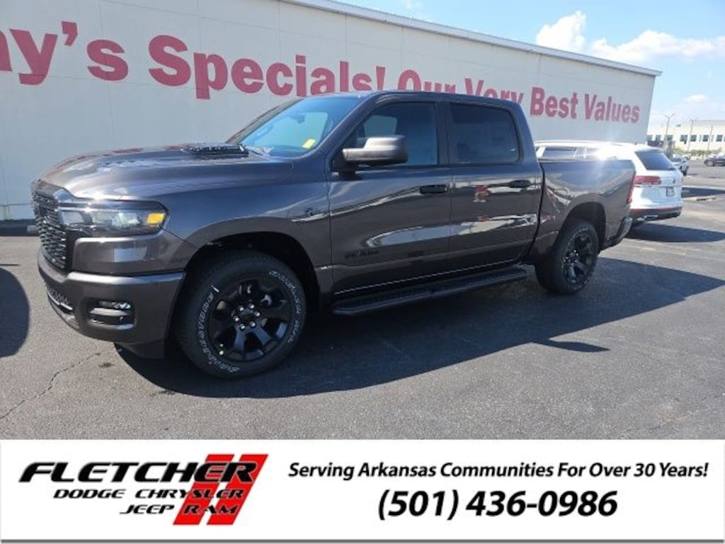 New 2027 Ram 1500 EXPRESS CREW CAB 4X4 5'7 BOX Pickup