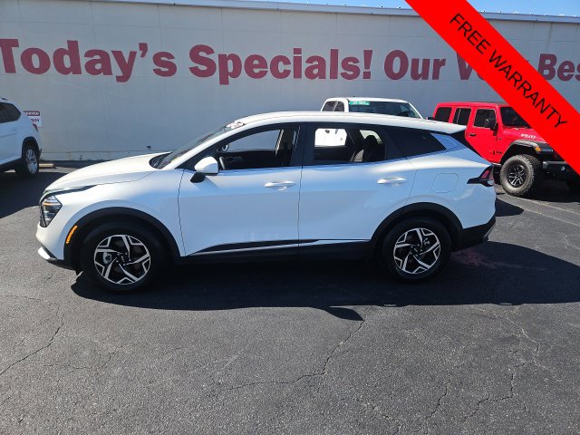 Used 2025 Kia Sportage LX SUV