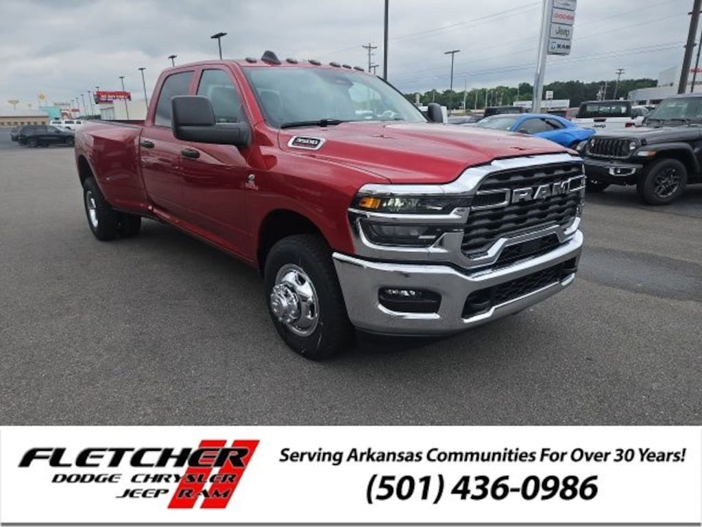 New 2026 Ram 3500 TRADESMAN CREW CAB 4X2 8' BOX Pickup