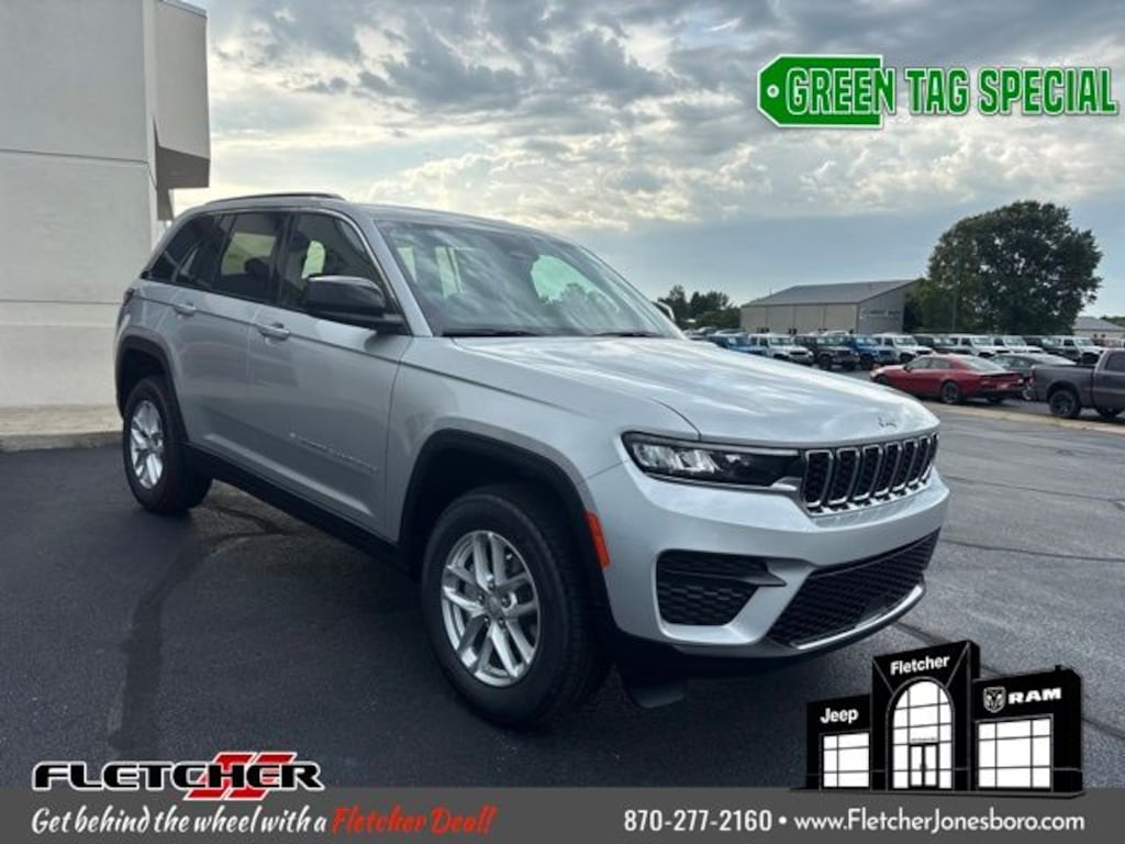 New 2026 Jeep Grand Cherokee LAREDO X 4X4 Sport Utility
