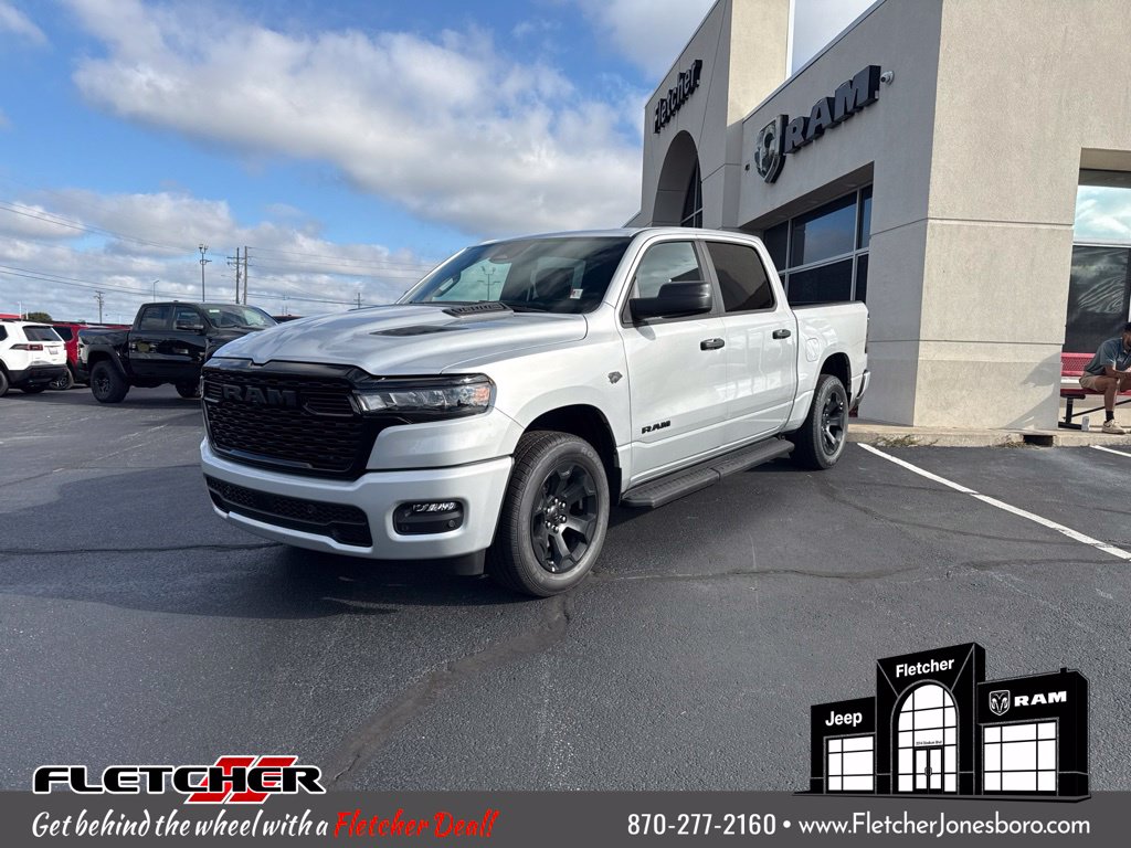 New 2027 Ram 1500 EXPRESS CREW CAB 4X4 5'7' BOX Pickup