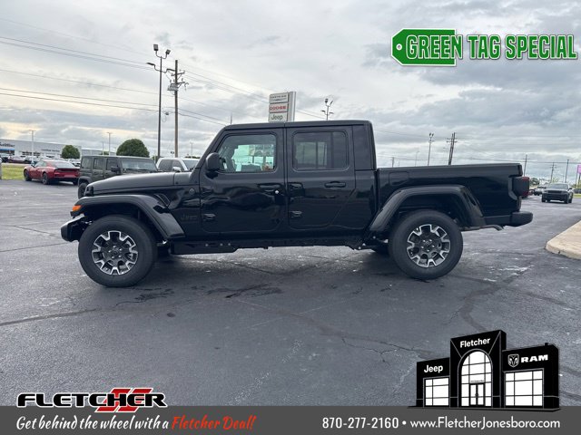 New 2026 Jeep Gladiator SAHARA 4X4 Pickup