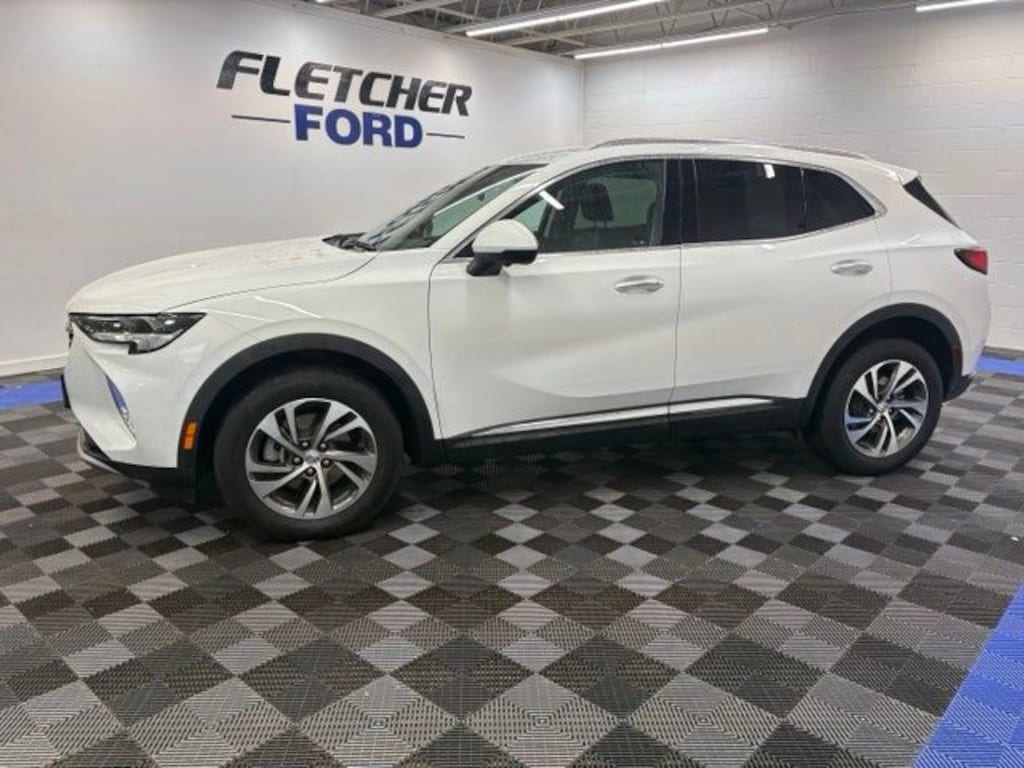 Used 2022 Buick Envision Essence SUV