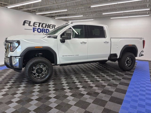 Used 2025 GMC Sierra 2500HD SLT Truck