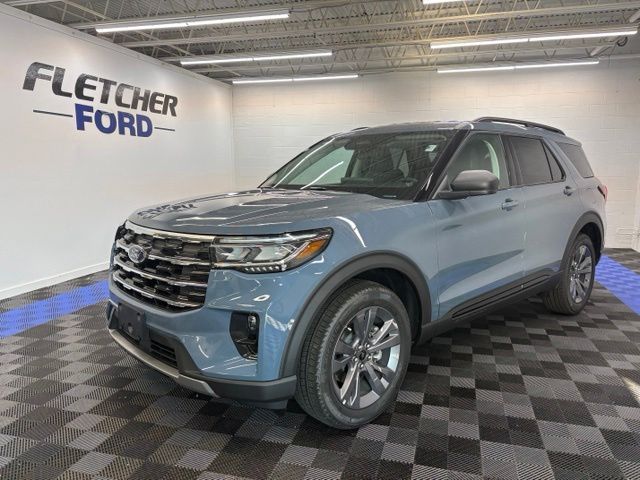 2026 Ford Explorer Active SUV