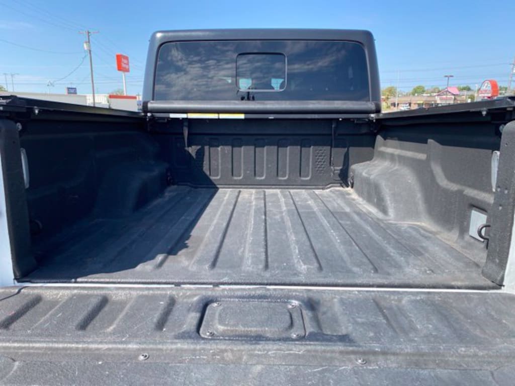 Used 2020 Jeep Gladiator Sport Truck Crew Cab
