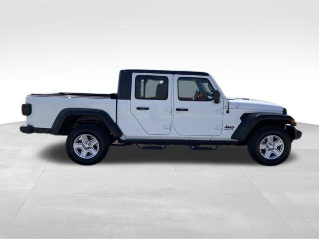 Used 2020 Jeep Gladiator Sport Truck Crew Cab