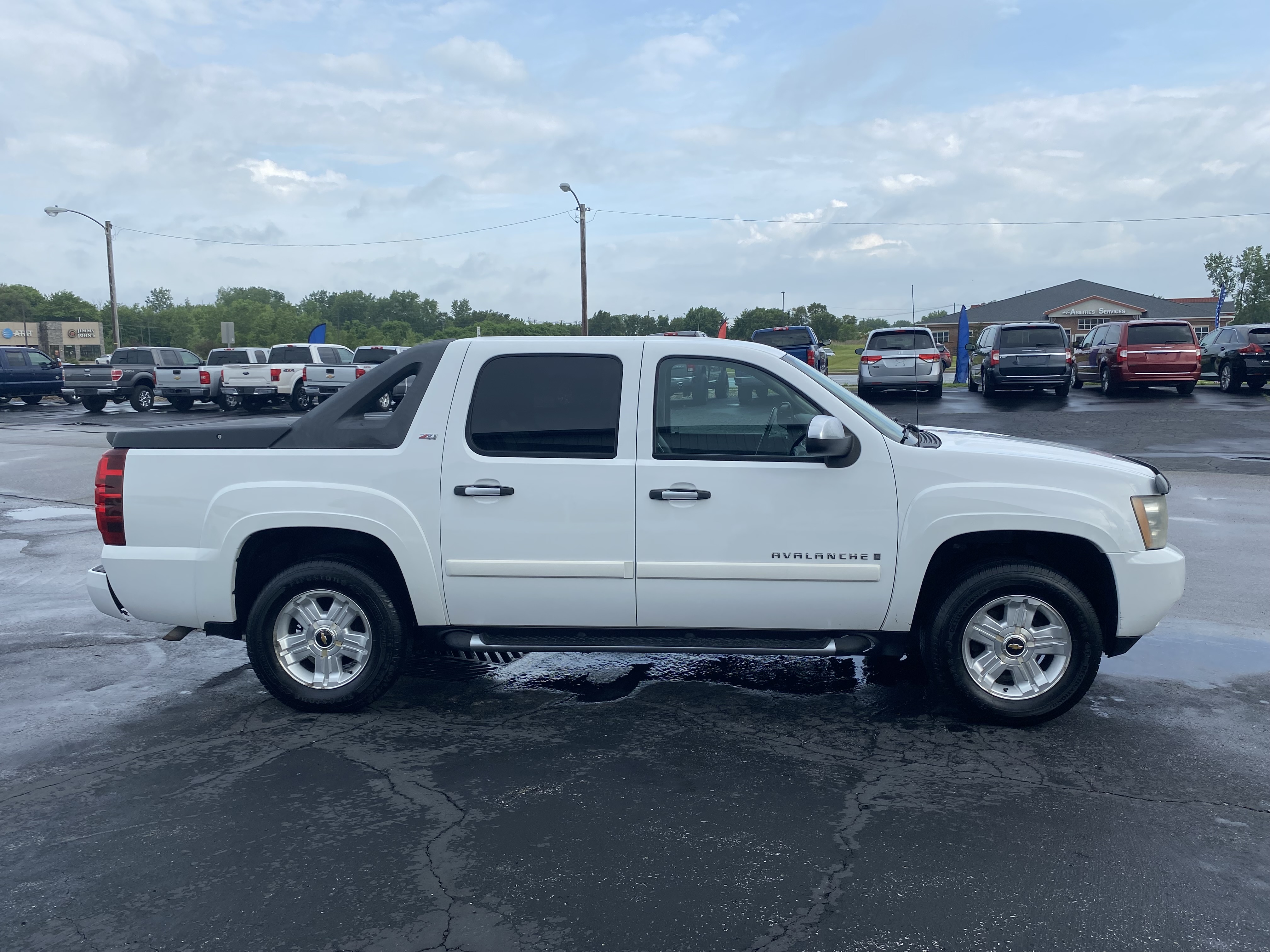 Used 2008 Chevrolet Avalanche 1500 LT Truck Crew Cab