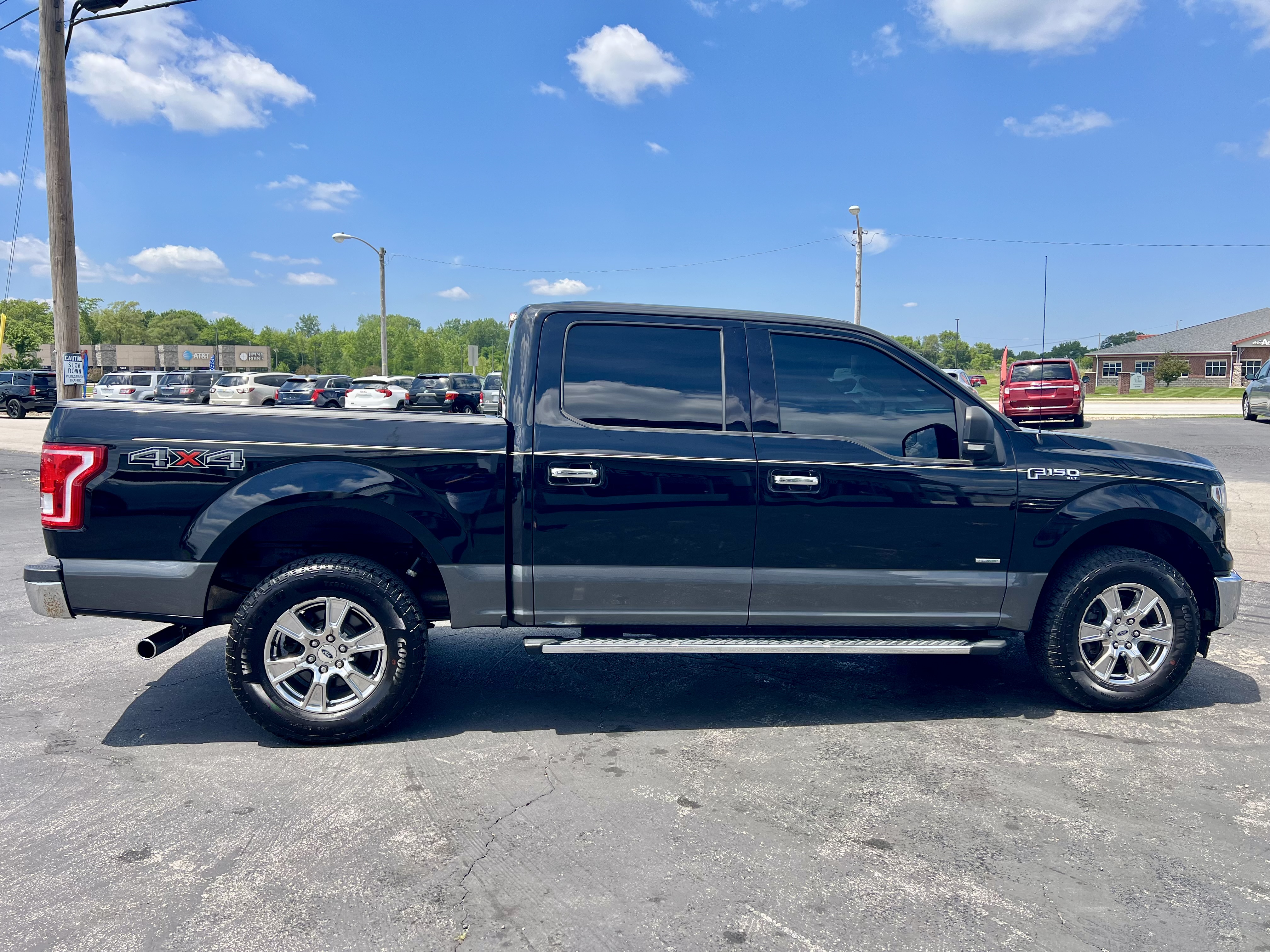 Used 2017 Ford F-150 XLT Truck SuperCrew Cab