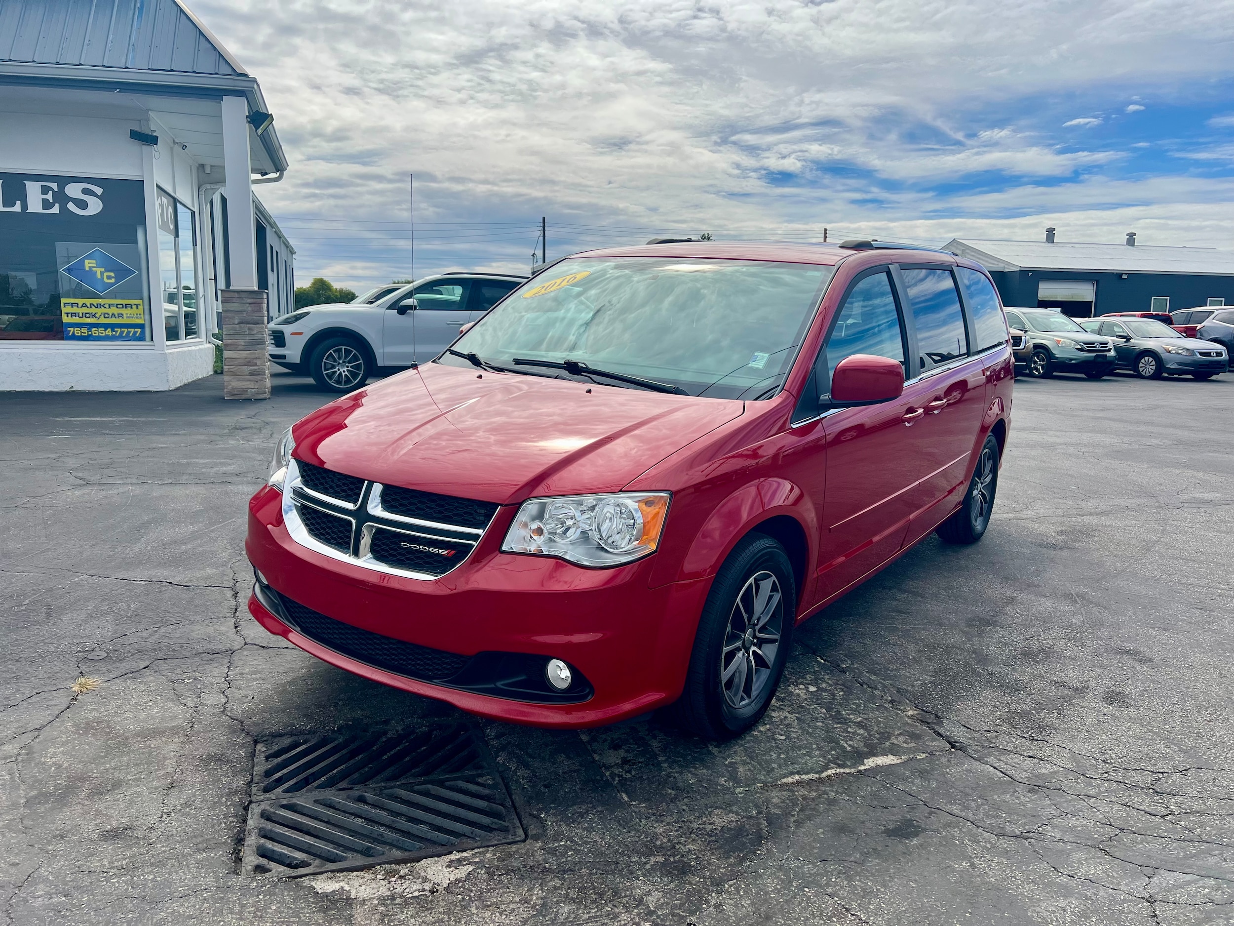 2016 Dodge Grand Caravan SXT Plus