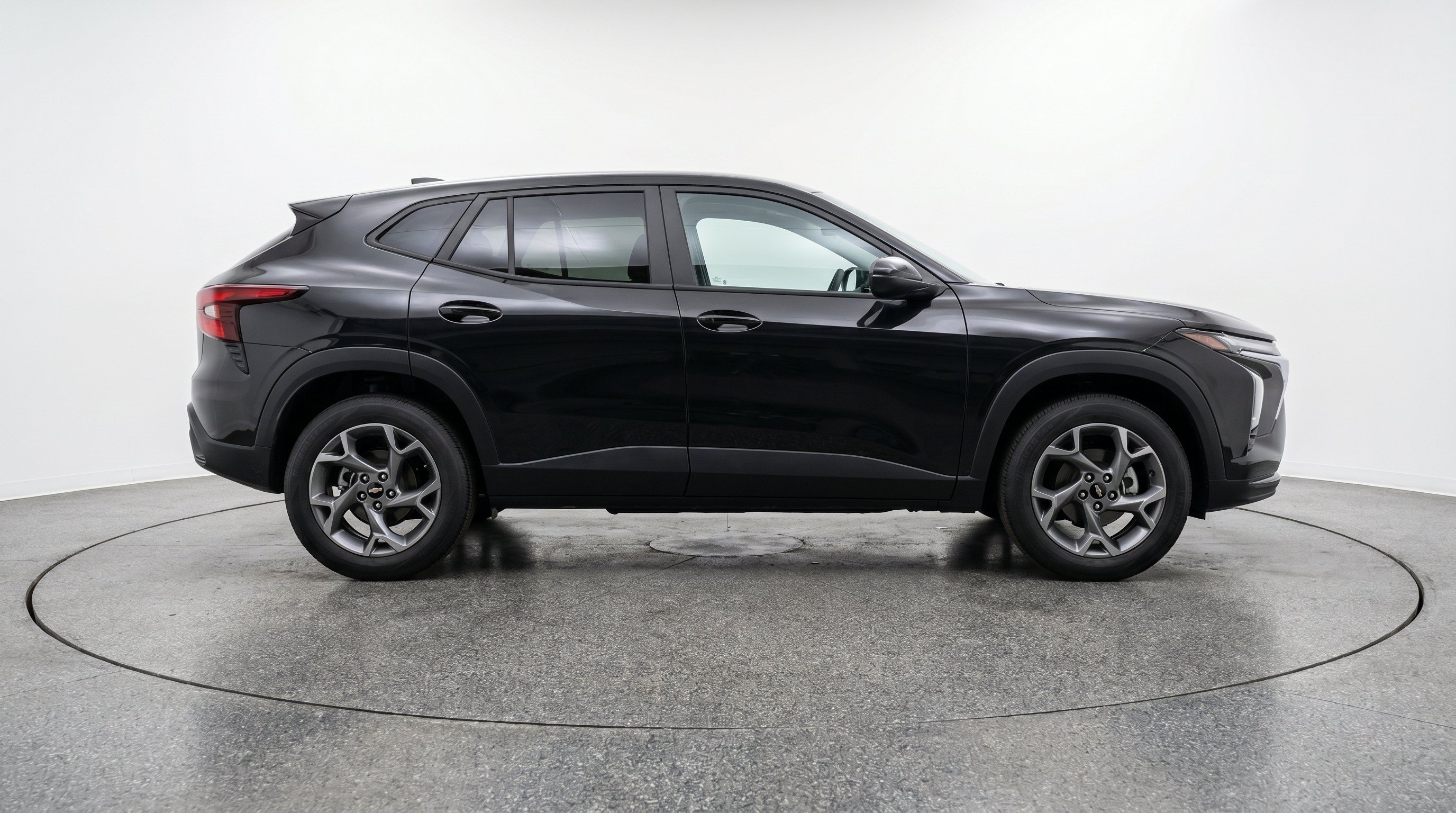 Thumbnail: 2025 Chevrolet Trax - 10