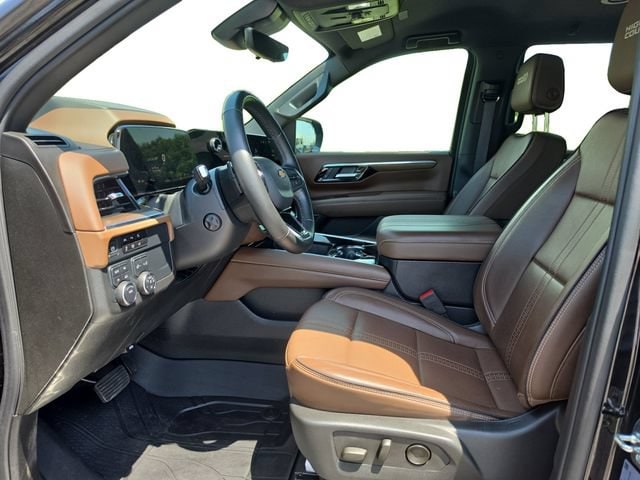 2025 Chevrolet Tahoe High Country - Photo 11