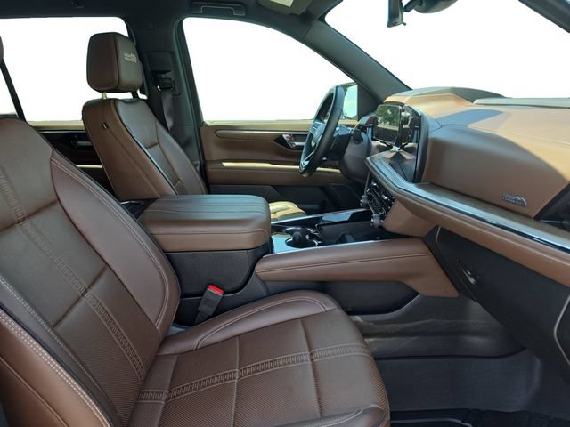 2025 Chevrolet Tahoe High Country - Photo 17