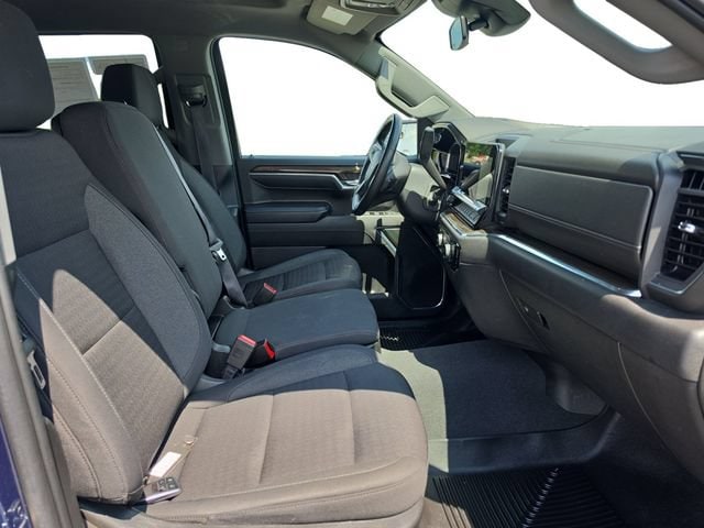 2023 Chevrolet Silverado 1500 RST - Photo 17