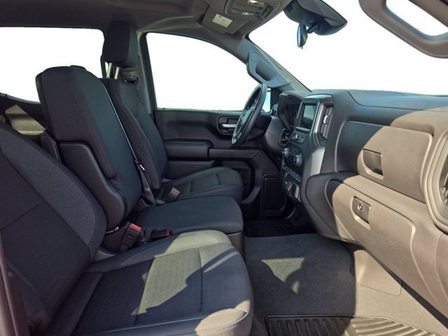 2024 Chevrolet Silverado 1500 Custom - Photo 17