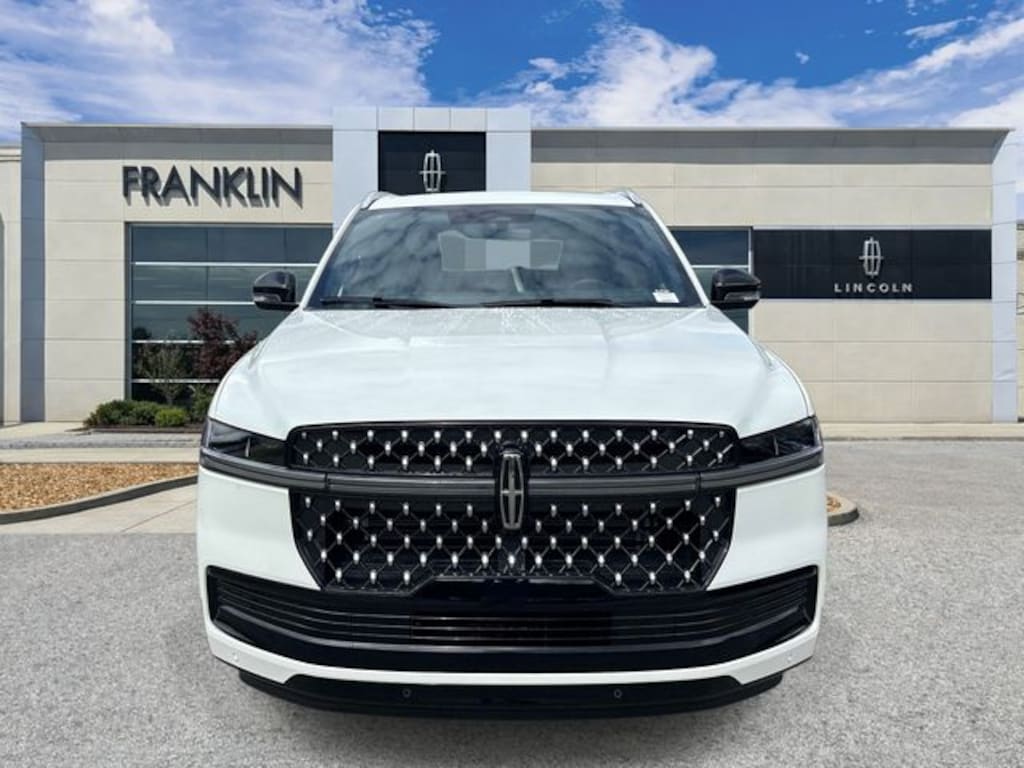 New 2027 Lincoln Navigator Black Label SUV