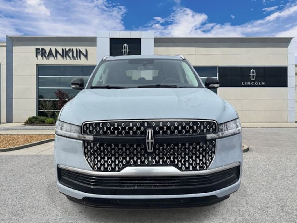 New 2026 Lincoln Navigator L Premiere SUV