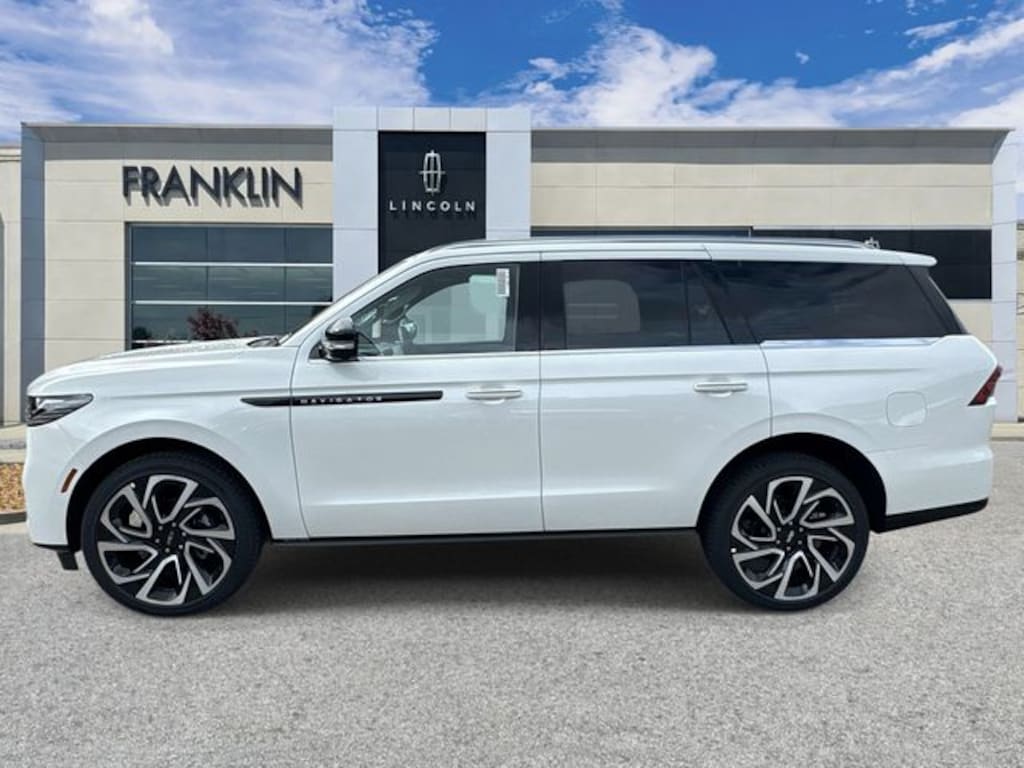 New 2027 Lincoln Navigator Black Label SUV