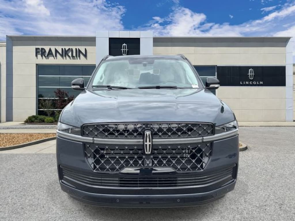 New 2026 Lincoln Navigator L Reserve SUV