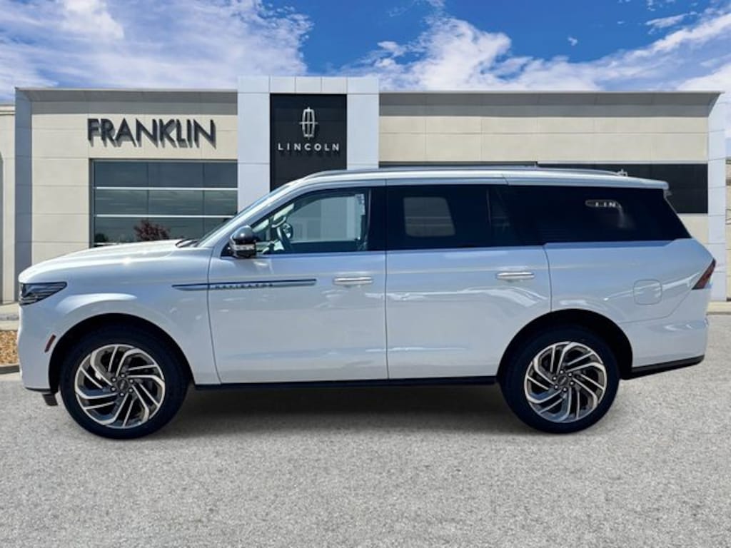 New 2027 Lincoln Navigator Reserve SUV