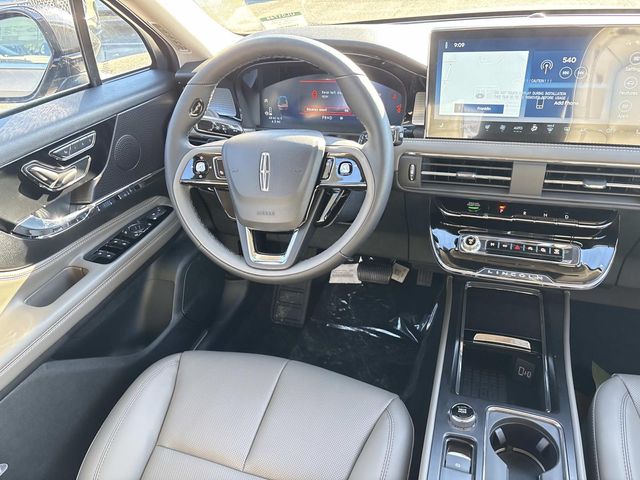 2026 Lincoln Corsair Premiere - Photo 14