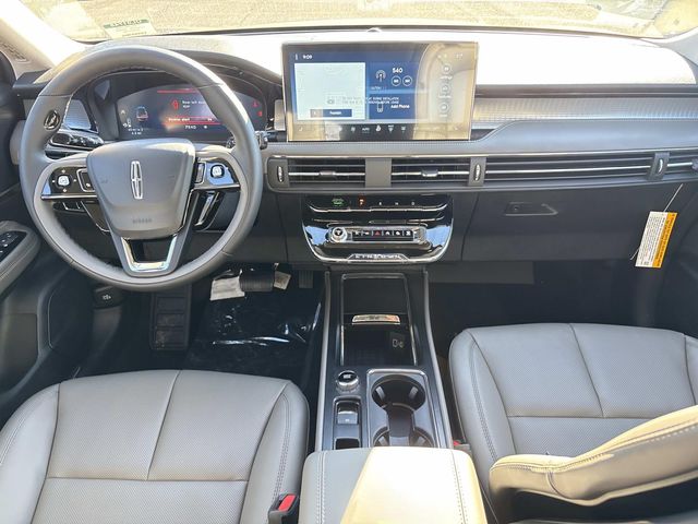2026 Lincoln Corsair Premiere - Photo 16