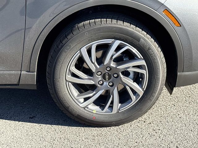 2026 Lincoln Corsair Premiere - Photo 9