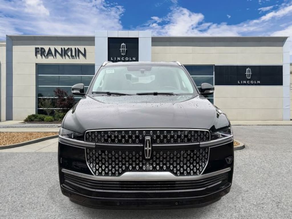 New 2026 Lincoln Navigator Premiere SUV