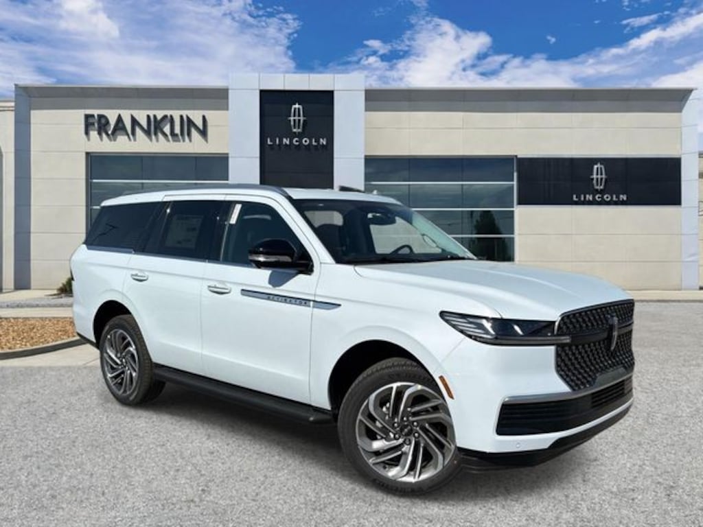 New 2026 Lincoln Navigator Premiere SUV