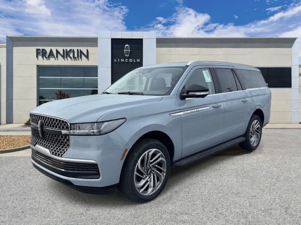 New 2026 Lincoln Navigator L Premiere SUV