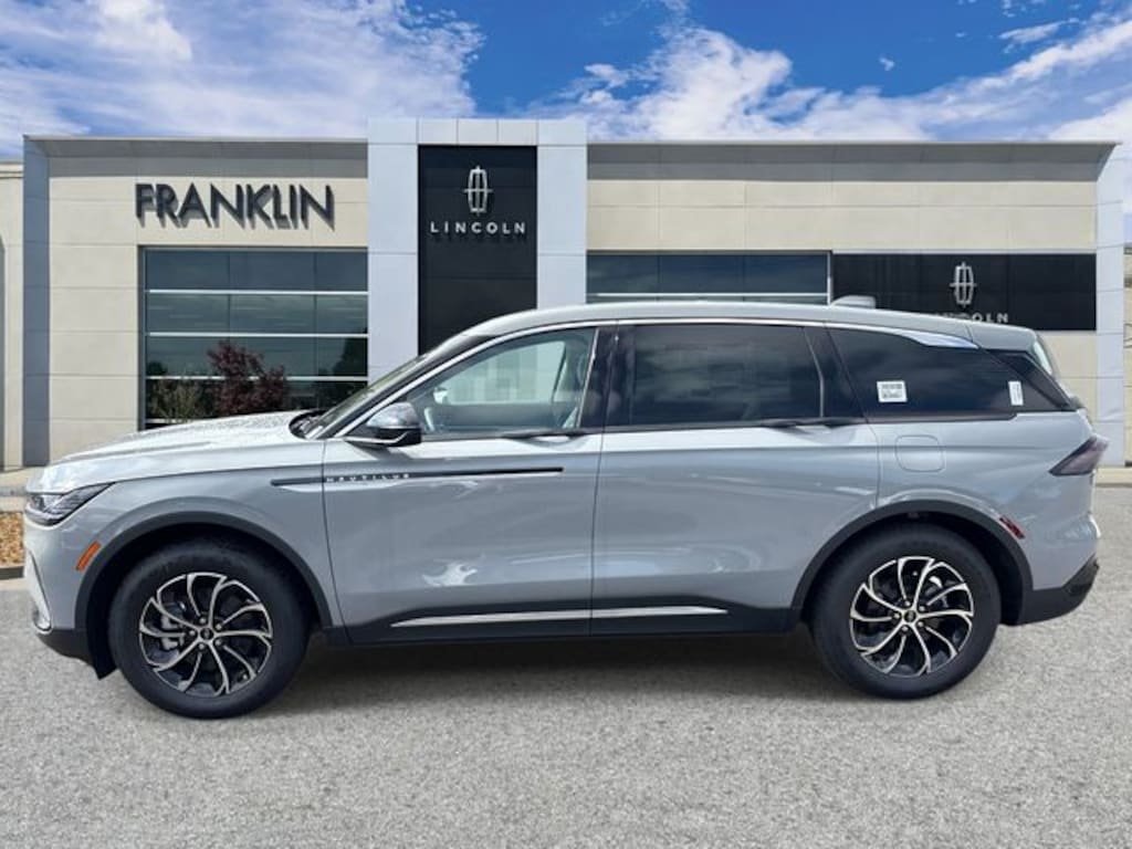 New 2026 Lincoln Nautilus Premiere SUV