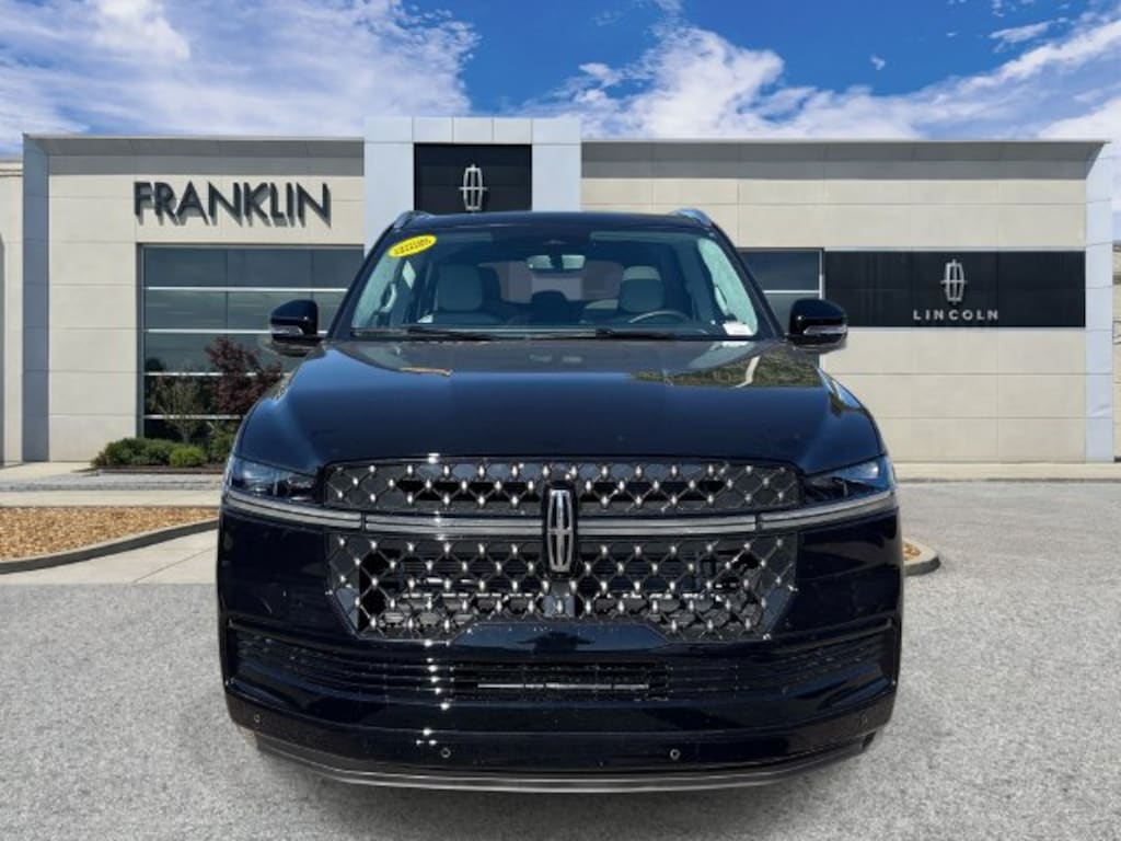 New 2027 Lincoln Navigator Black Label SUV