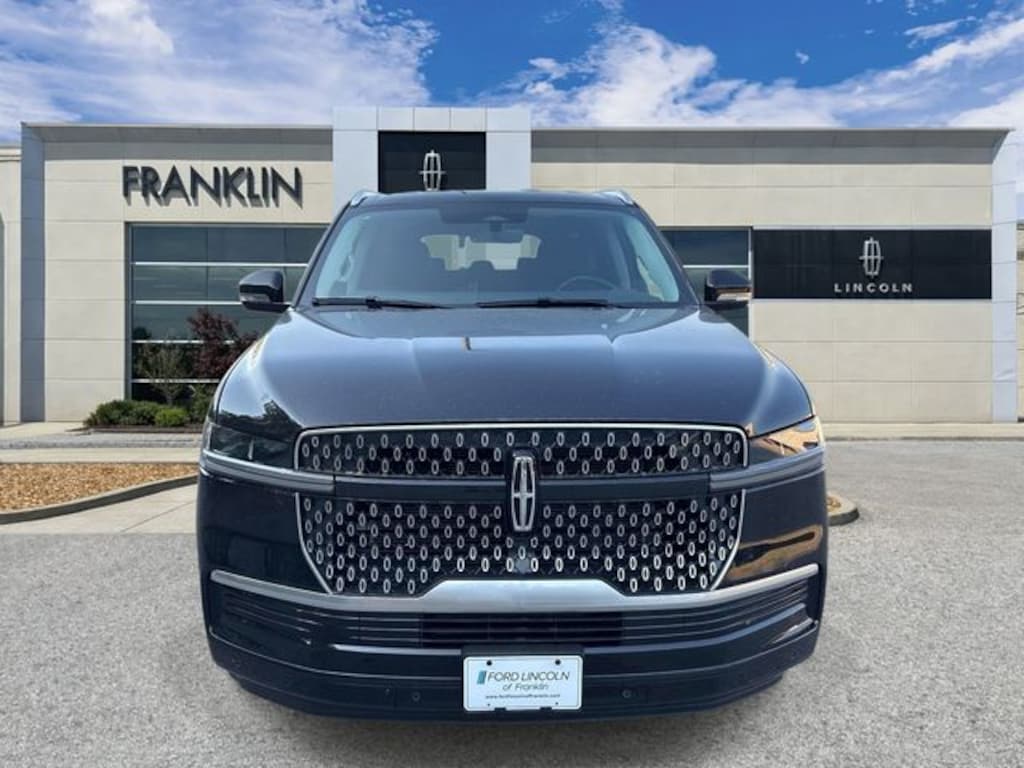 New 2026 Lincoln Navigator L Premiere SUV