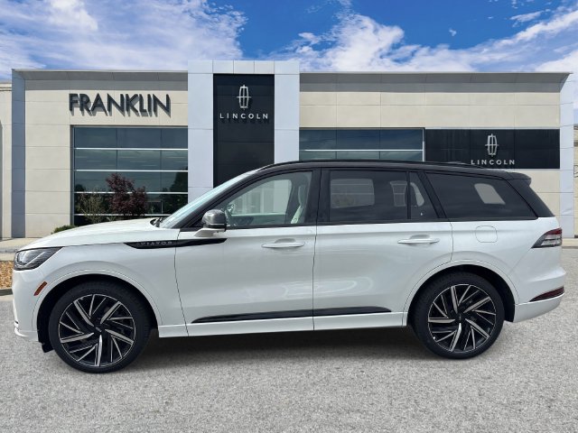 New 2026 Lincoln Aviator Black Label SUV