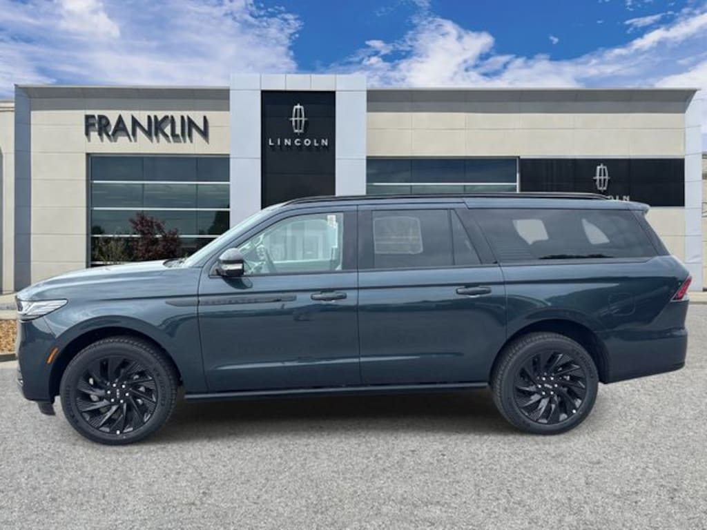New 2026 Lincoln Navigator L Reserve SUV